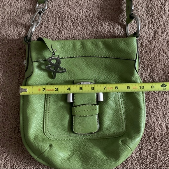 B. Makowsky Green Leather Crossbody Bag - Picture 13 of 16